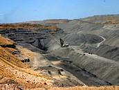 Ogrodzenie parku maszynowego kopalni w RPA