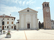 kościół z XII w miasteczku Zoppola