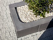 Nowoczesne kwietniki ogrodowe z betonu zdj. 3
