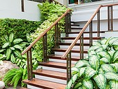 VIDARON Renowacja drewnianych schodów